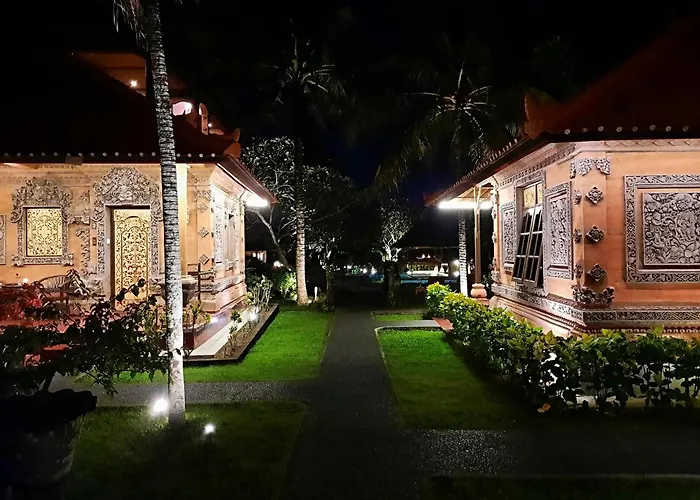 Gayatri Hotel 3*