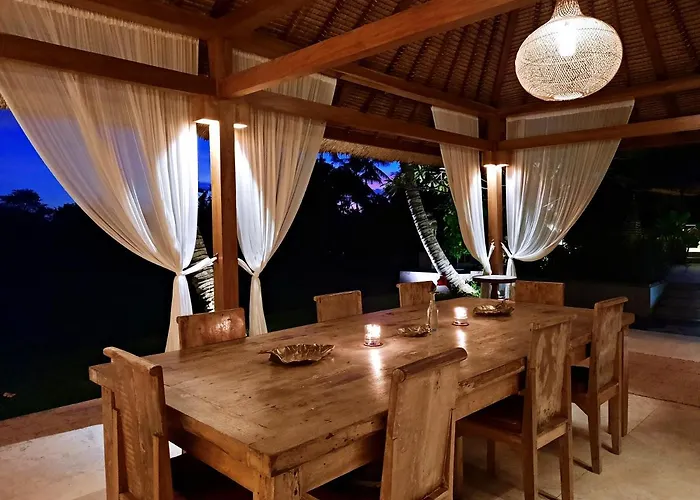 Gayatri Hotel 3*
