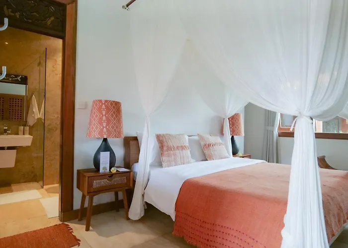 Hotel Gayatri 3*