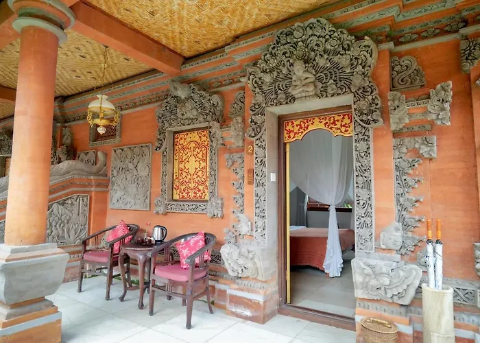 Gayatri 3*