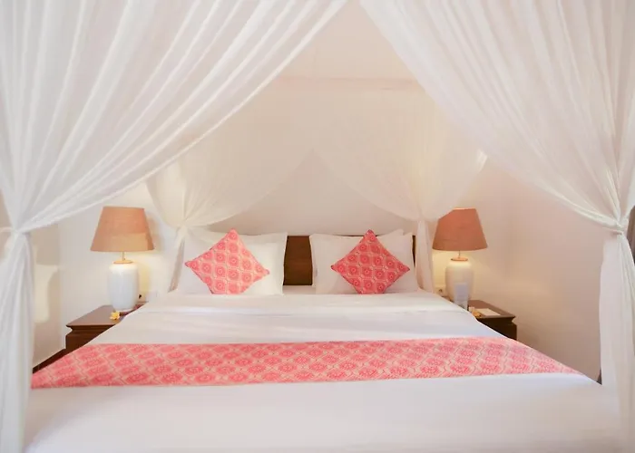 Gayatri Hotel 3*