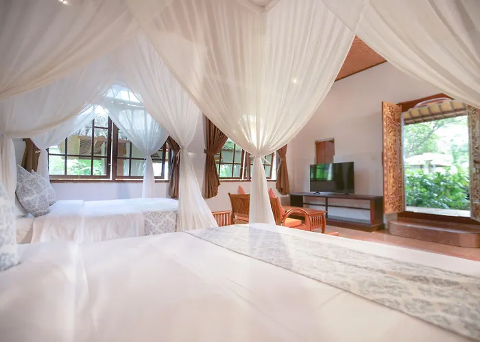 Gayatri Hotel