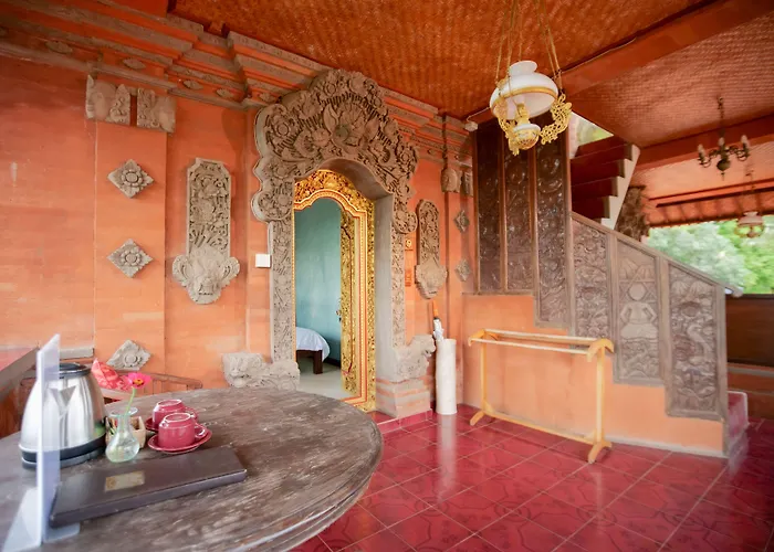 Hotel Gayatri