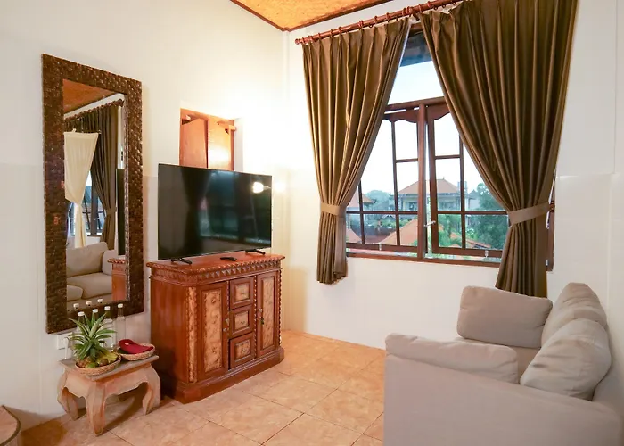 Hotel Gayatri 3*